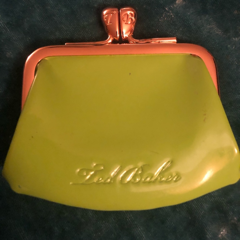 Tod Baker coin purse lime green patent